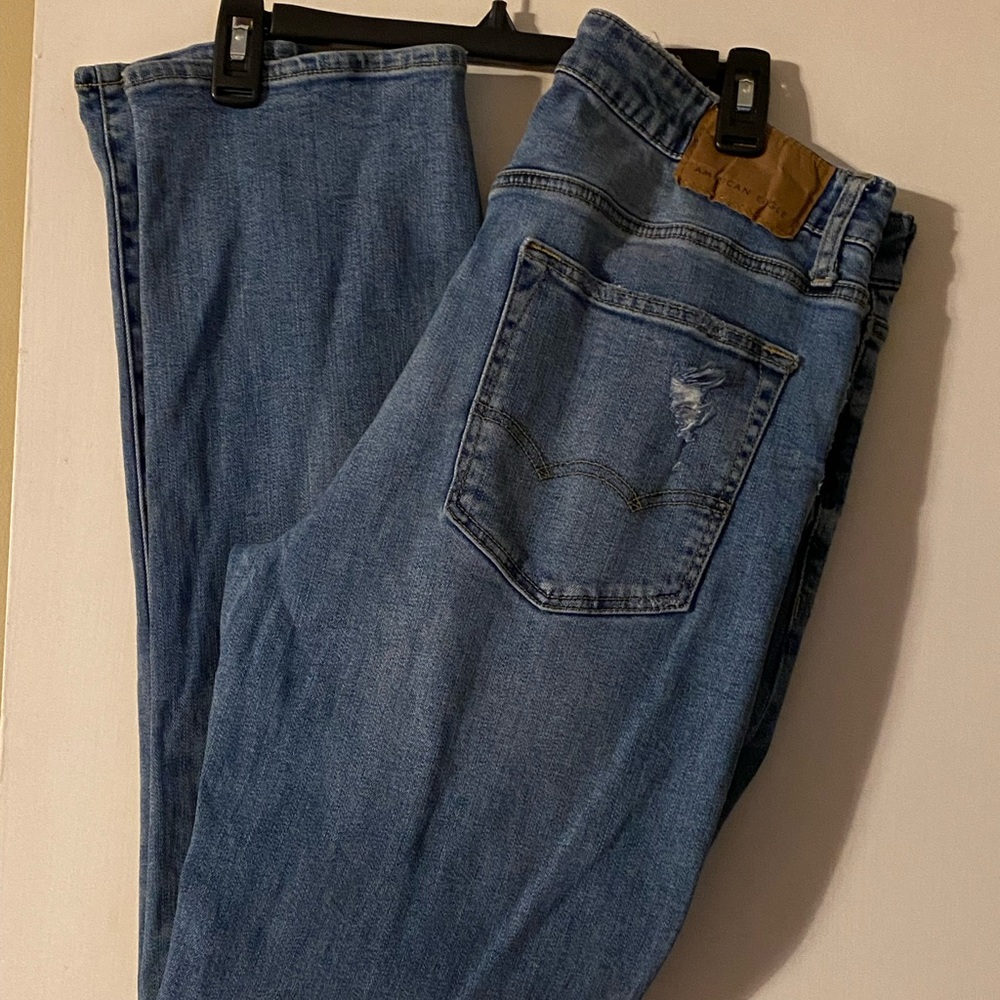 Men Jeans(used) American Eagle 34x34 medium wash distressed